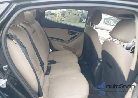 2016 Hyundai Elantra Se из США, поврежденный, VIN 5NPDH4AE1GH780860